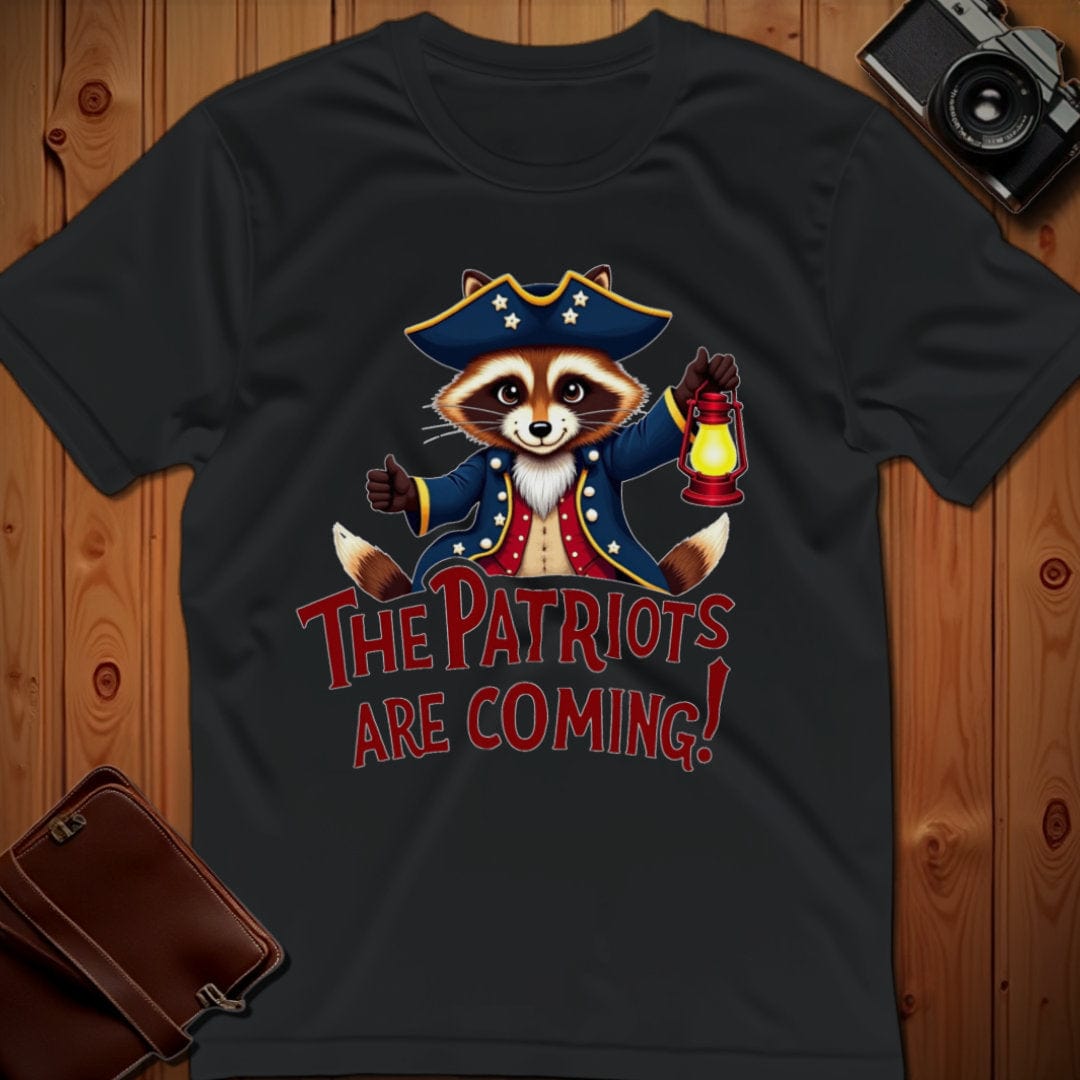 Raccoon Tee – Patriots are coming – Bold Vibrant Art